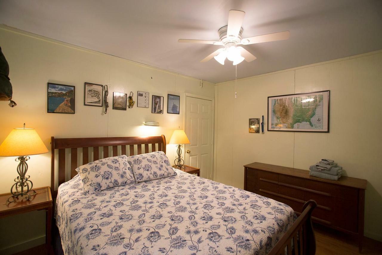 Pine Gables Cabins Villa Лейк Люр Екстериор снимка